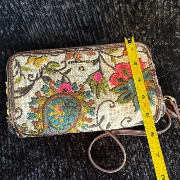 Spartina 449 Floral Embroidered Clutch - Picture 10 of 10